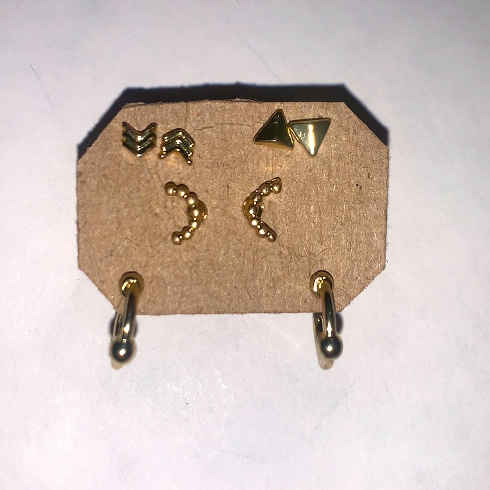 Gold Pack of 4 earrings